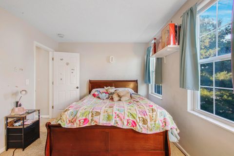 Tiny photo for 1341 Halfhill Way, Columbus, OH 43207 (MLS # 225040981)