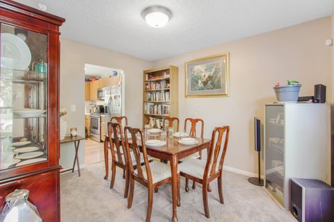 Tiny photo for 1341 Halfhill Way, Columbus, OH 43207 (MLS # 225040981)