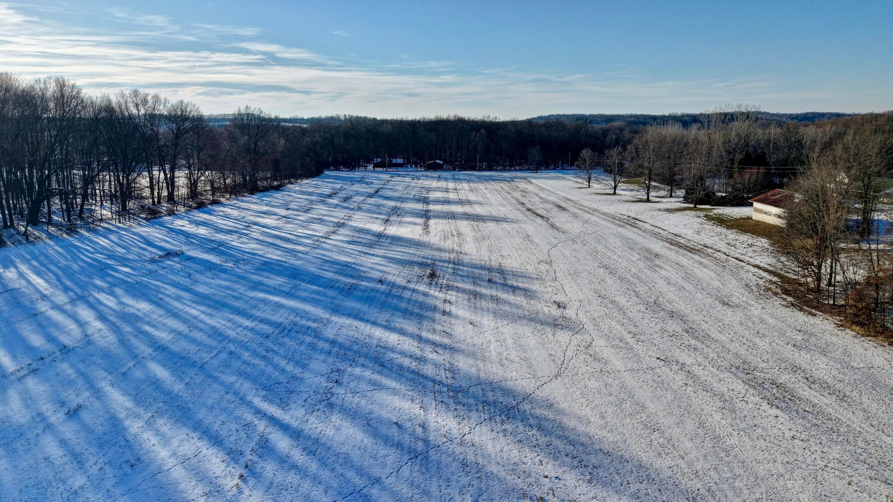 Stout Road, Utica, Ohio image 14