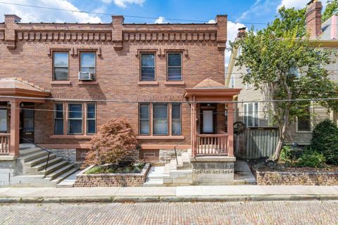 Photo of 871 Delaware Avenue, Columbus, OH 43215 (MLS # 226016600)