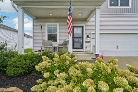 Tiny photo for 295 Flint Court, Commercial Point, OH 43116 (MLS # 226031328)