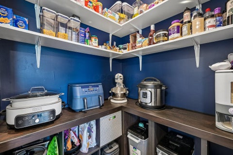 Tiny photo for 295 Flint Court, Commercial Point, OH 43116 (MLS # 226031328)