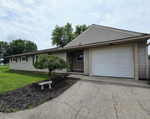 Photo of 123 Helen Court, Delaware, OH 43015 (MLS # 225027004)