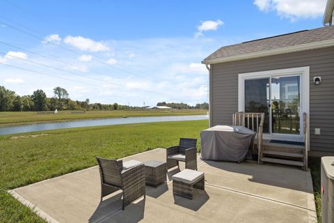 Tiny photo for 62 Sienna Glenn Drive, Lewis Center, OH 43035 (MLS # 225038754)
