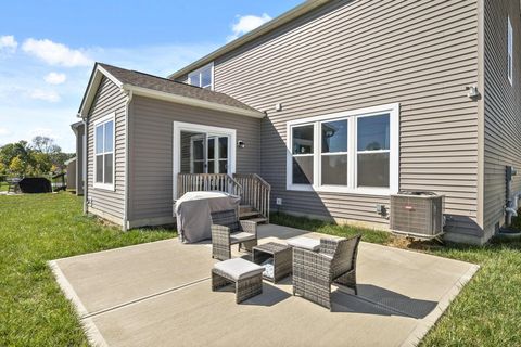 Tiny photo for 62 Sienna Glenn Drive, Lewis Center, OH 43035 (MLS # 225038754)