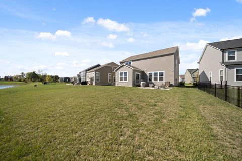 Tiny photo for 62 Sienna Glenn Drive, Lewis Center, OH 43035 (MLS # 225038754)