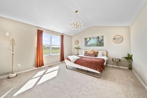 Tiny photo for 62 Sienna Glenn Drive, Lewis Center, OH 43035 (MLS # 225038754)