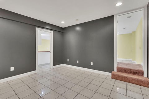 Tiny photo for 1401 Beverly Hills Drive, Lancaster, OH 43130 (MLS # 226023820)