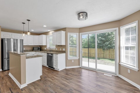 Tiny photo for 1401 Beverly Hills Drive, Lancaster, OH 43130 (MLS # 226023820)