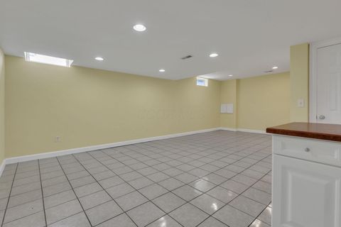 Tiny photo for 1401 Beverly Hills Drive, Lancaster, OH 43130 (MLS # 226023820)