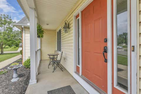 Tiny photo for 1401 Beverly Hills Drive, Lancaster, OH 43130 (MLS # 226023820)