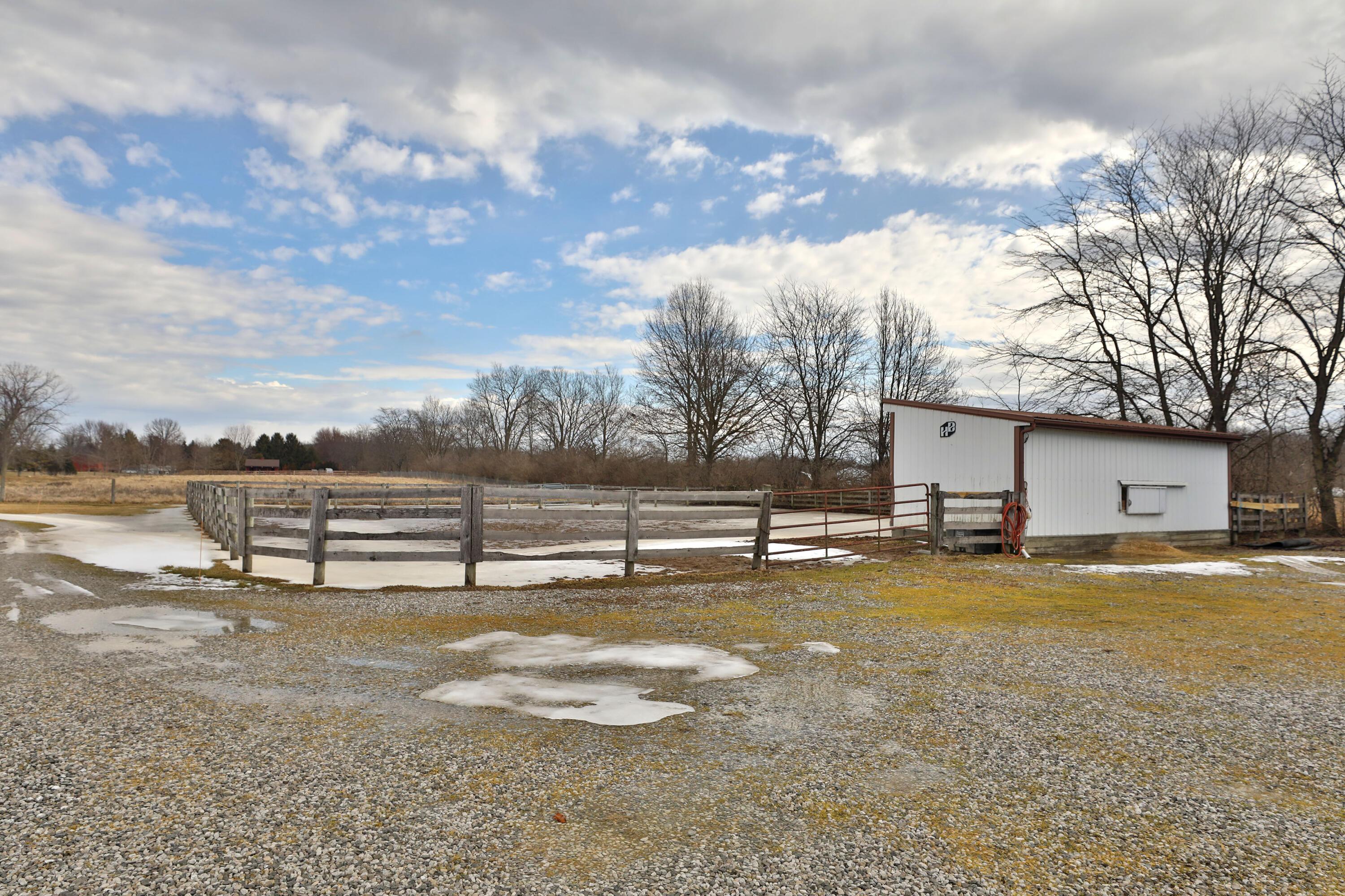 8871 Patterson Road, Hilliard, Ohio image 27
