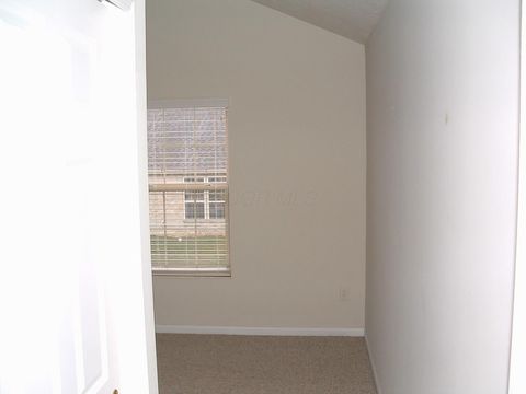 Tiny photo for 105 Maple Leaf Drive, Johnstown, OH 43031 (MLS # 226001291)