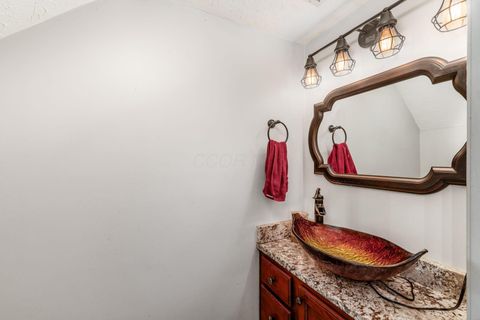 Tiny photo for 6099 Brice Park Drive 12G #12G, Canal Winchester, OH 43110 (MLS # 225039503)