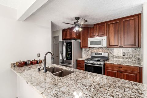 Tiny photo for 6099 Brice Park Drive 12G #12G, Canal Winchester, OH 43110 (MLS # 225039503)