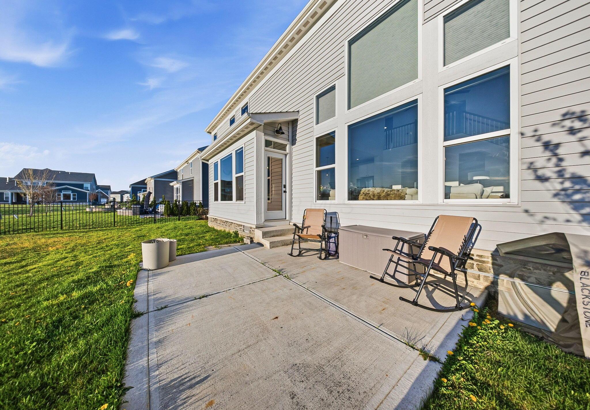 6105 Honey Farm Way