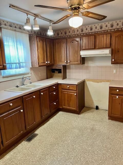Tiny photo for 619 N Maple Street, Lancaster, OH 43130 (MLS # 225039647)