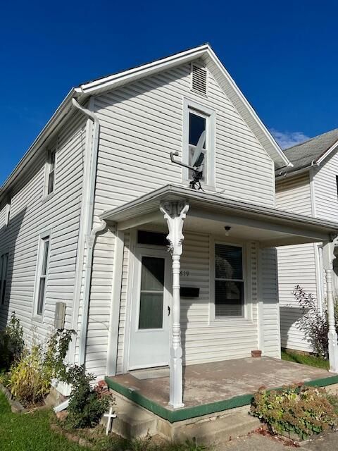 Photo of 619 N Maple Street, Lancaster, OH 43130 (MLS # 225039647)