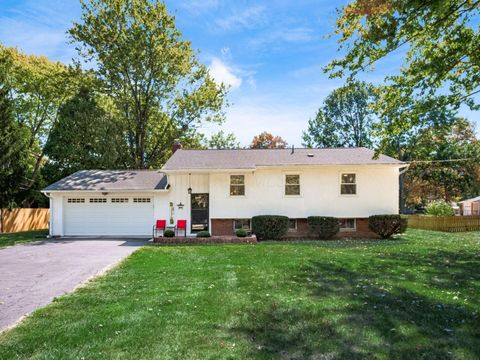Photo of 6750 Worthington Galena Road, Worthington, OH 43085 (MLS # 225035807)