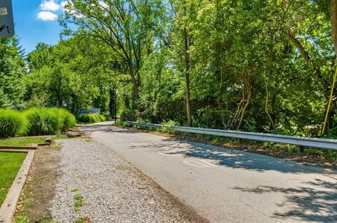 Tiny photo for 148 Deland Avenue, Columbus, OH 43214 (MLS # 225044695)