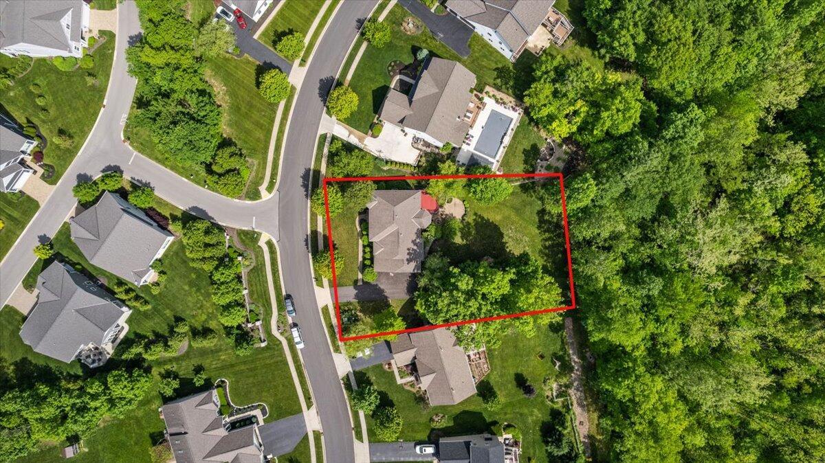 3144 Abbey Knoll Drive, Lewis Center, Ohio image 17