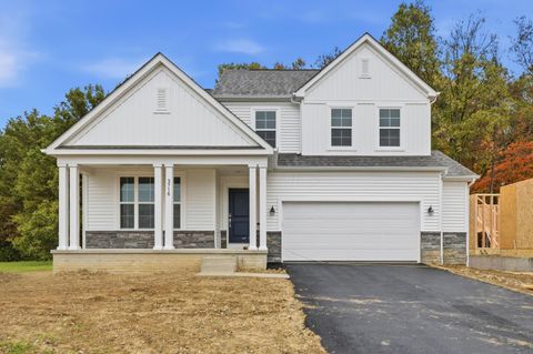 Photo of 3716 Colts Reign Drive, Powell, OH 43065 (MLS # 225027129)