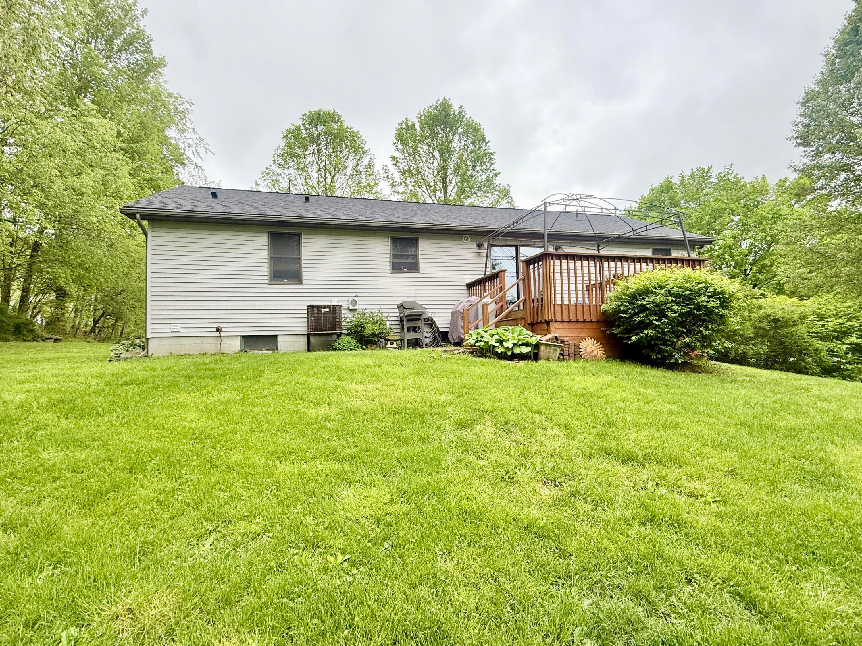 6257 Beckholt Road, Mount Vernon, Ohio image 4