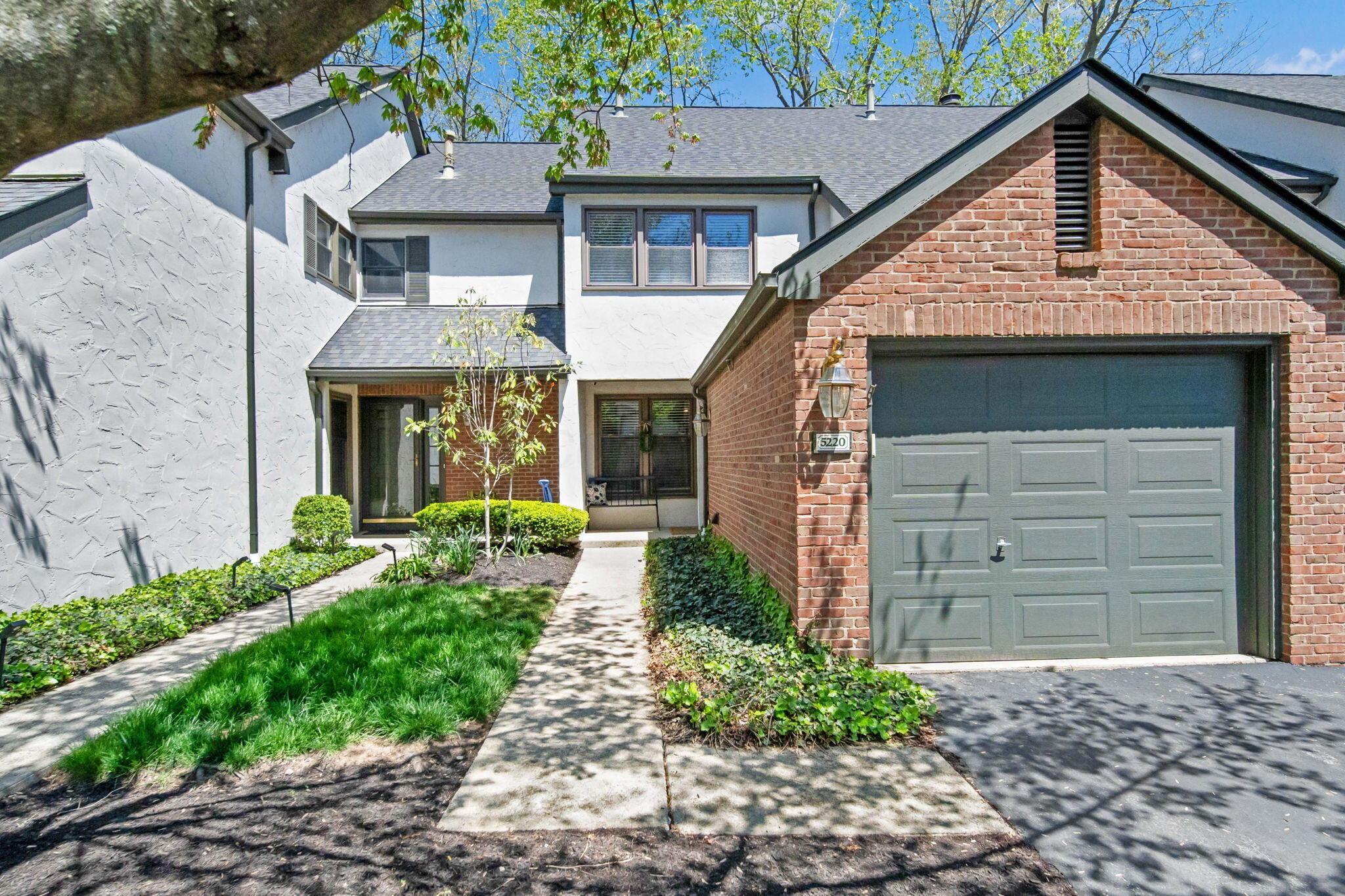 5220 Willow Grove Place, Dublin, Ohio image 1