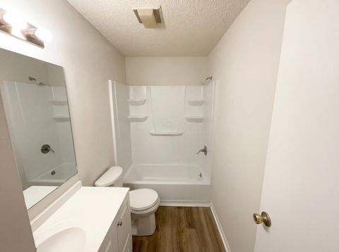 Tiny photo for 5083 Singleton Drive 33B #33B, Hilliard, OH 43026 (MLS # 226002741)