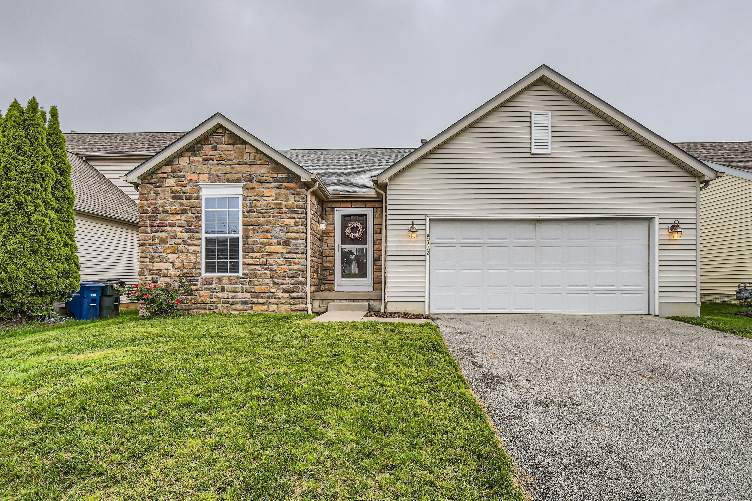 8322 Parori Lane, Blacklick, Ohio image 1