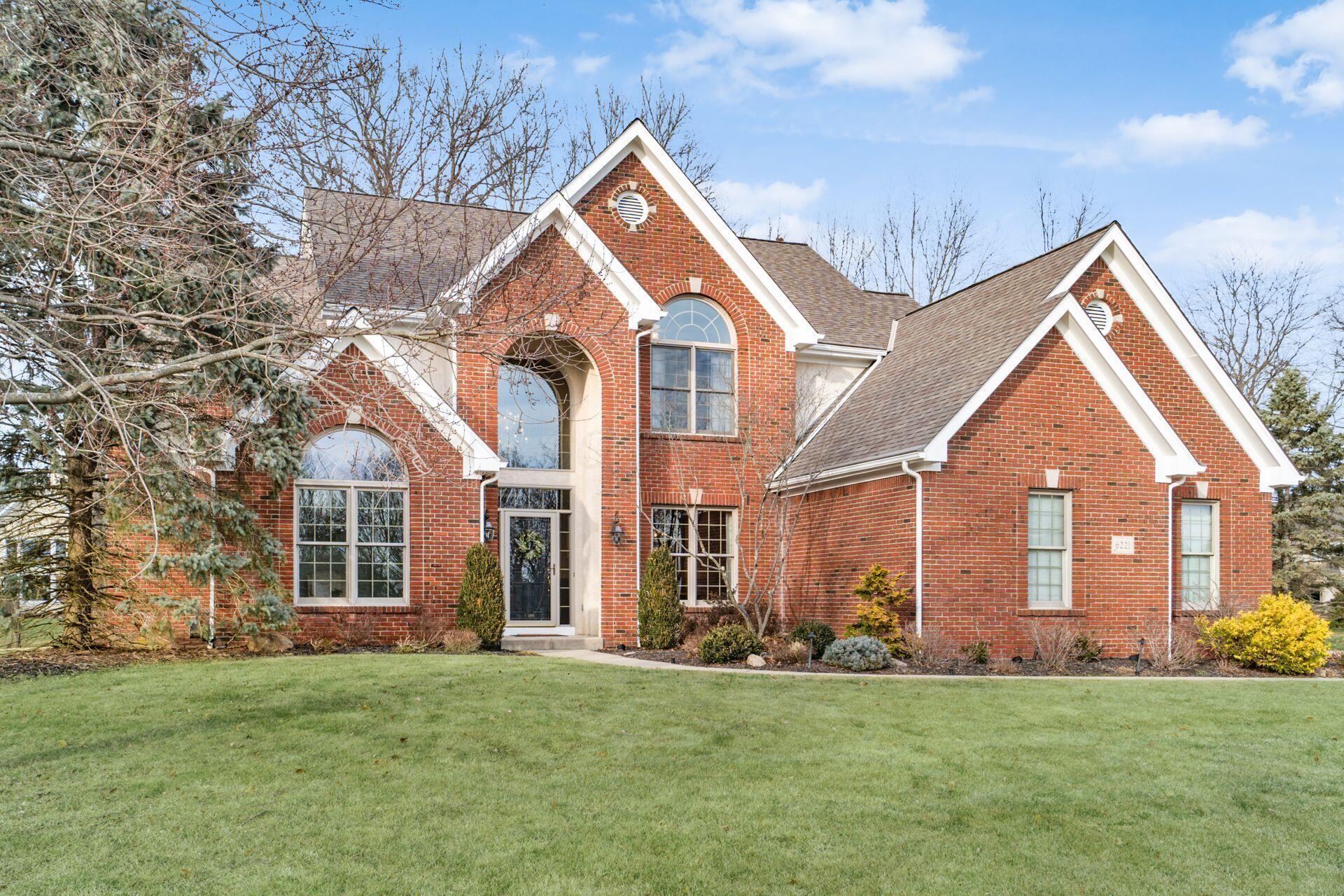 6221 Spring Run Drive, Westerville, Ohio image 1