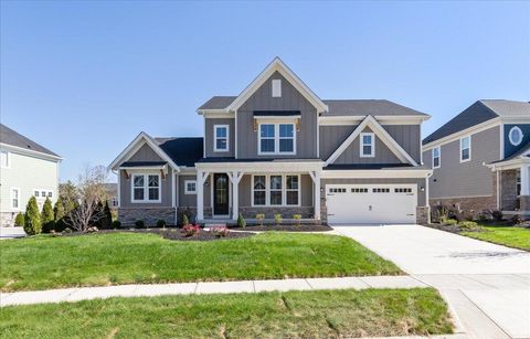 Photo of 10340 Fox Hill Court, Plain City, OH 43064 (MLS # 225011810)