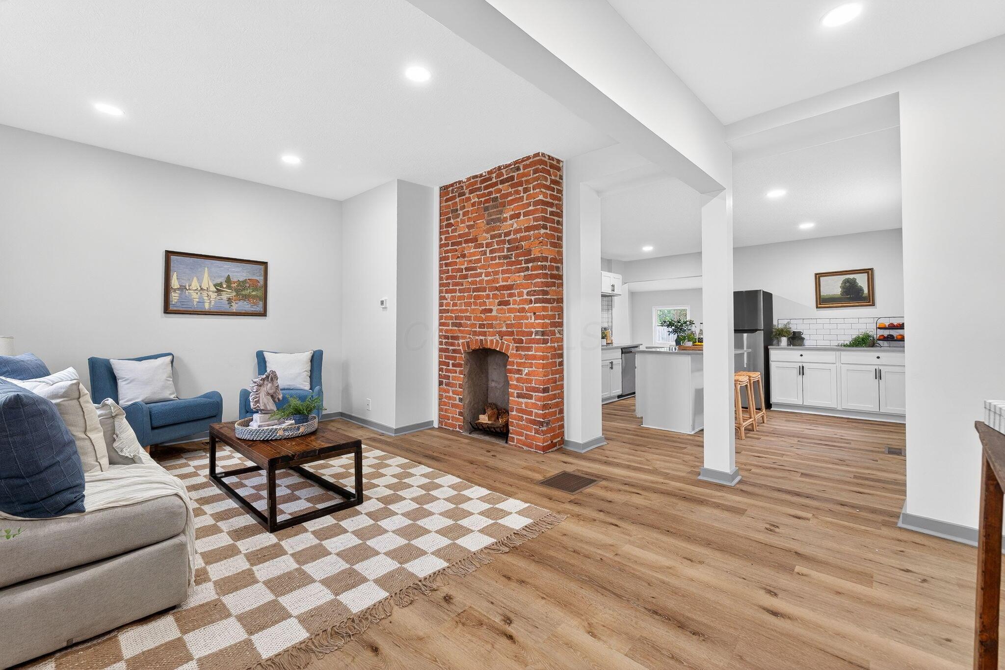 184 N Princeton Avenue