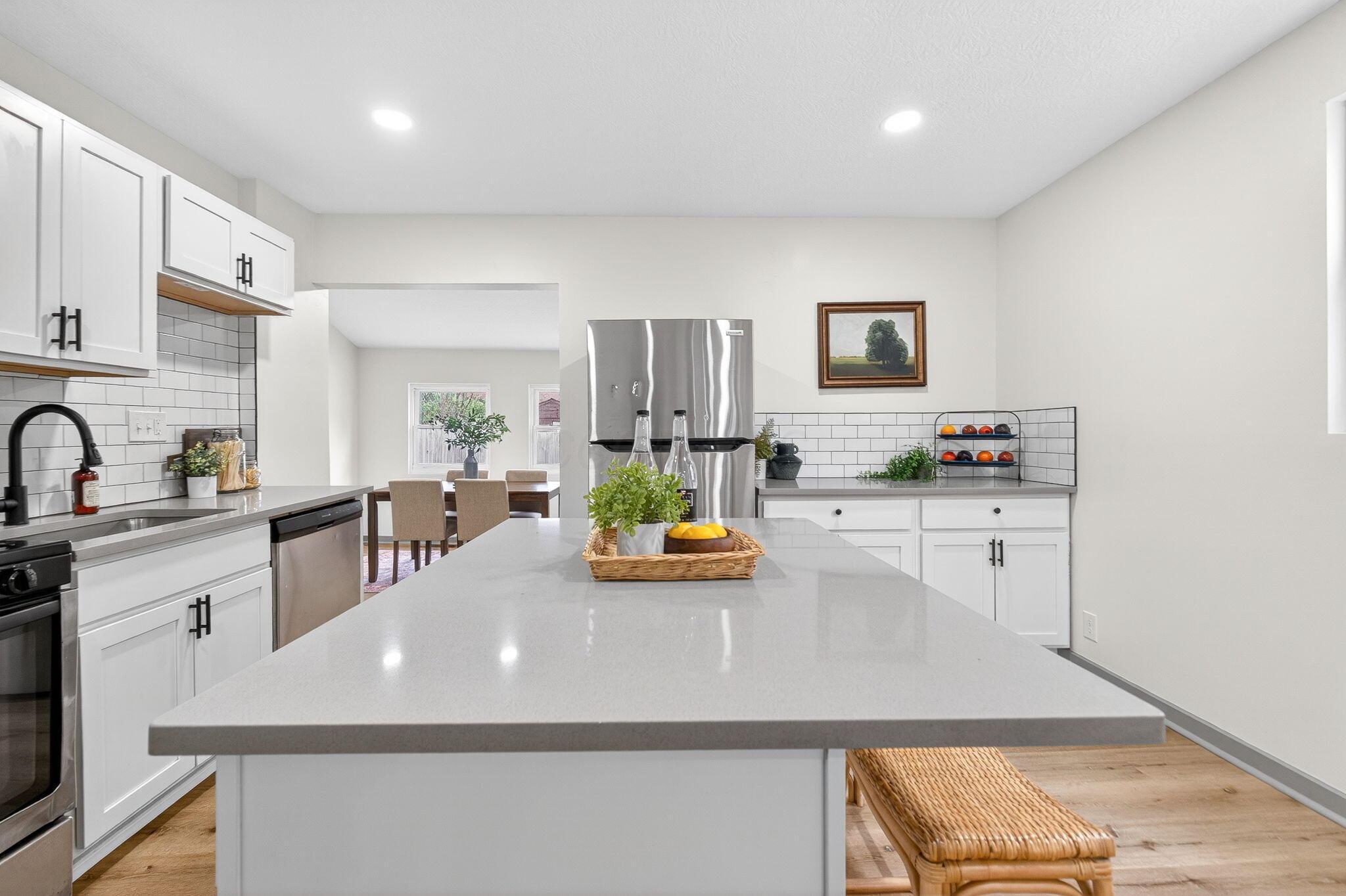 184 N Princeton Avenue