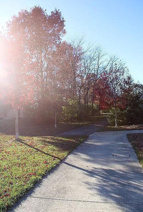 Tiny photo for 7844 Adare Court 5 #5, Dublin, OH 43016 (MLS # 225044718)