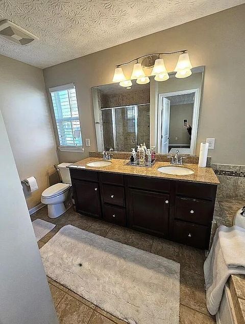 Tiny photo for 7844 Adare Court 5 #5, Dublin, OH 43016 (MLS # 225044718)