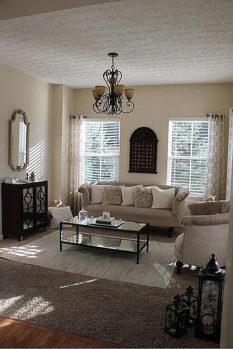 Tiny photo for 7844 Adare Court 5 #5, Dublin, OH 43016 (MLS # 225044718)