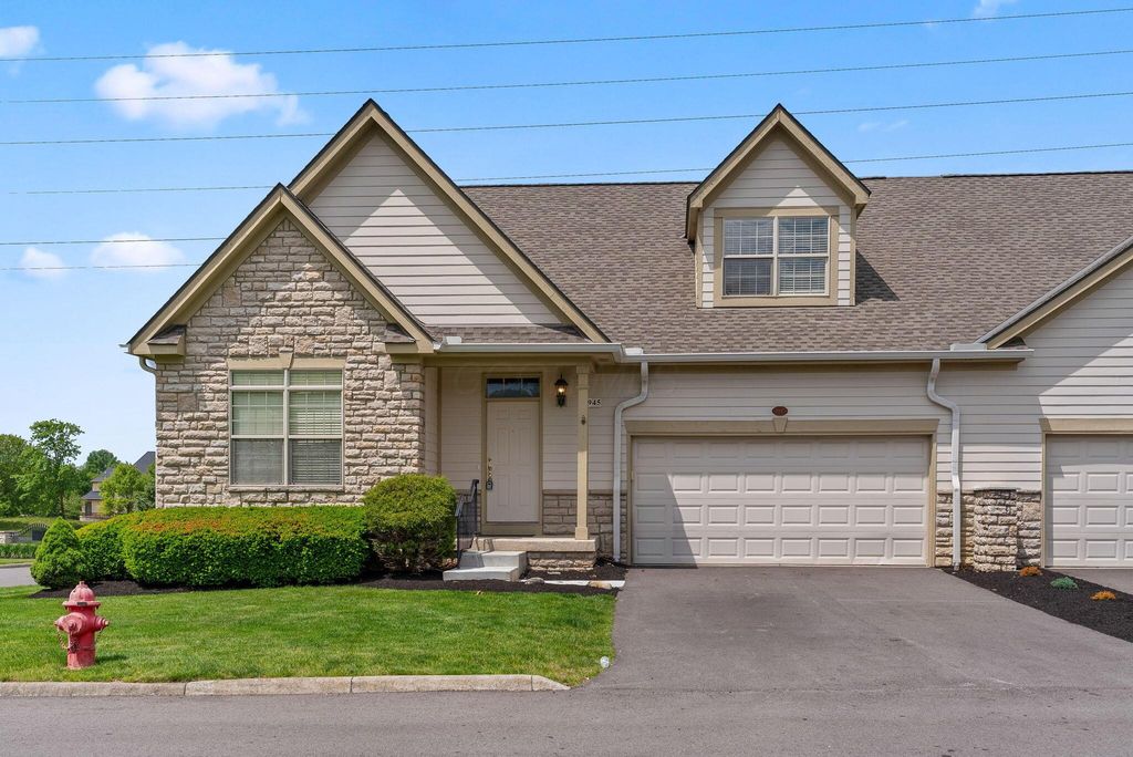 Photo of 9945 Juliana Circle, Powell, OH 43065 (MLS # 226016784)