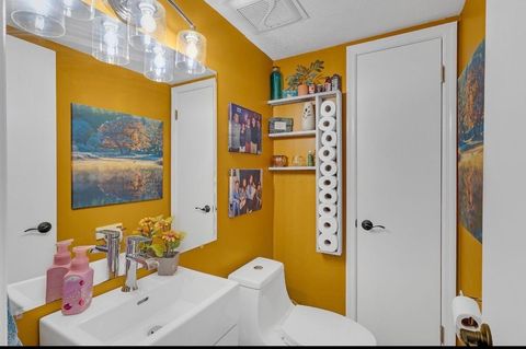 Tiny photo for 556 pamlico Street, Columbus, OH 43228 (MLS # 225045045)