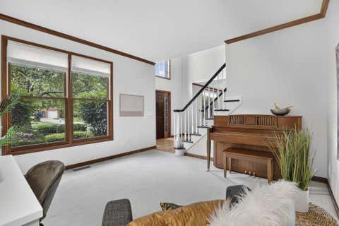 Tiny photo for 1229 Whispering Meadow Court, New Albany, OH 43054 (MLS # 226023725)