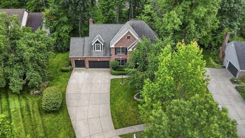 Tiny photo for 1229 Whispering Meadow Court, New Albany, OH 43054 (MLS # 226023725)