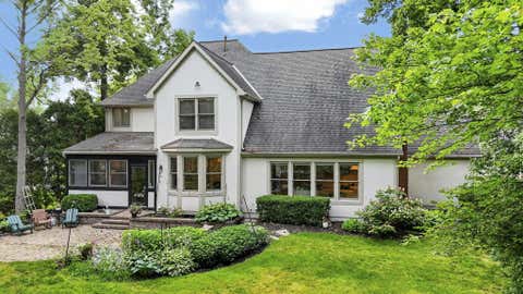 Tiny photo for 1229 Whispering Meadow Court, New Albany, OH 43054 (MLS # 226023725)