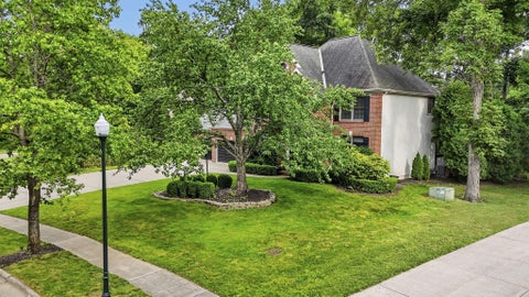 Tiny photo for 1229 Whispering Meadow Court, New Albany, OH 43054 (MLS # 226023725)