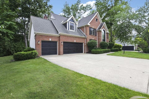 Tiny photo for 1229 Whispering Meadow Court, New Albany, OH 43054 (MLS # 226023725)