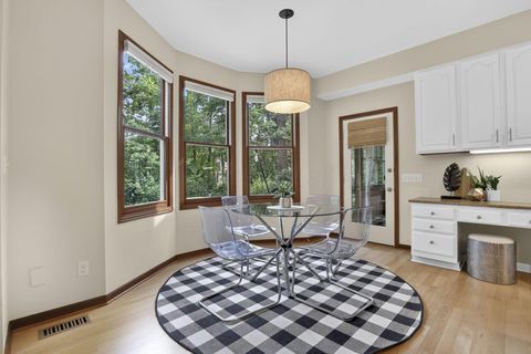 Tiny photo for 1229 Whispering Meadow Court, New Albany, OH 43054 (MLS # 226023725)