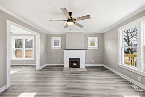 Tiny photo for 2480 Parkwood Avenue, Columbus, OH 43211 (MLS # 225045189)