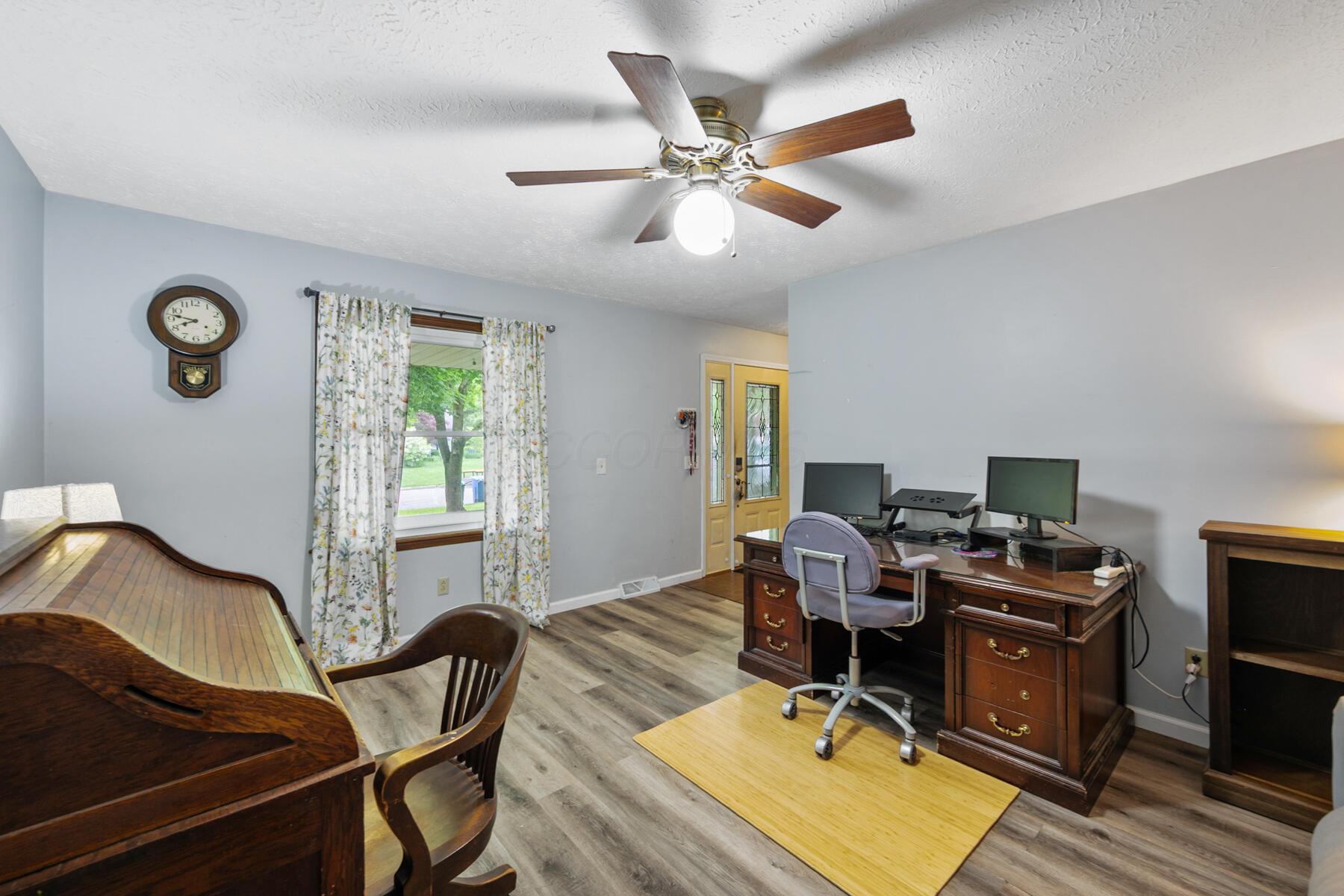 214 Sylvan Drive, Delaware, Ohio image 8