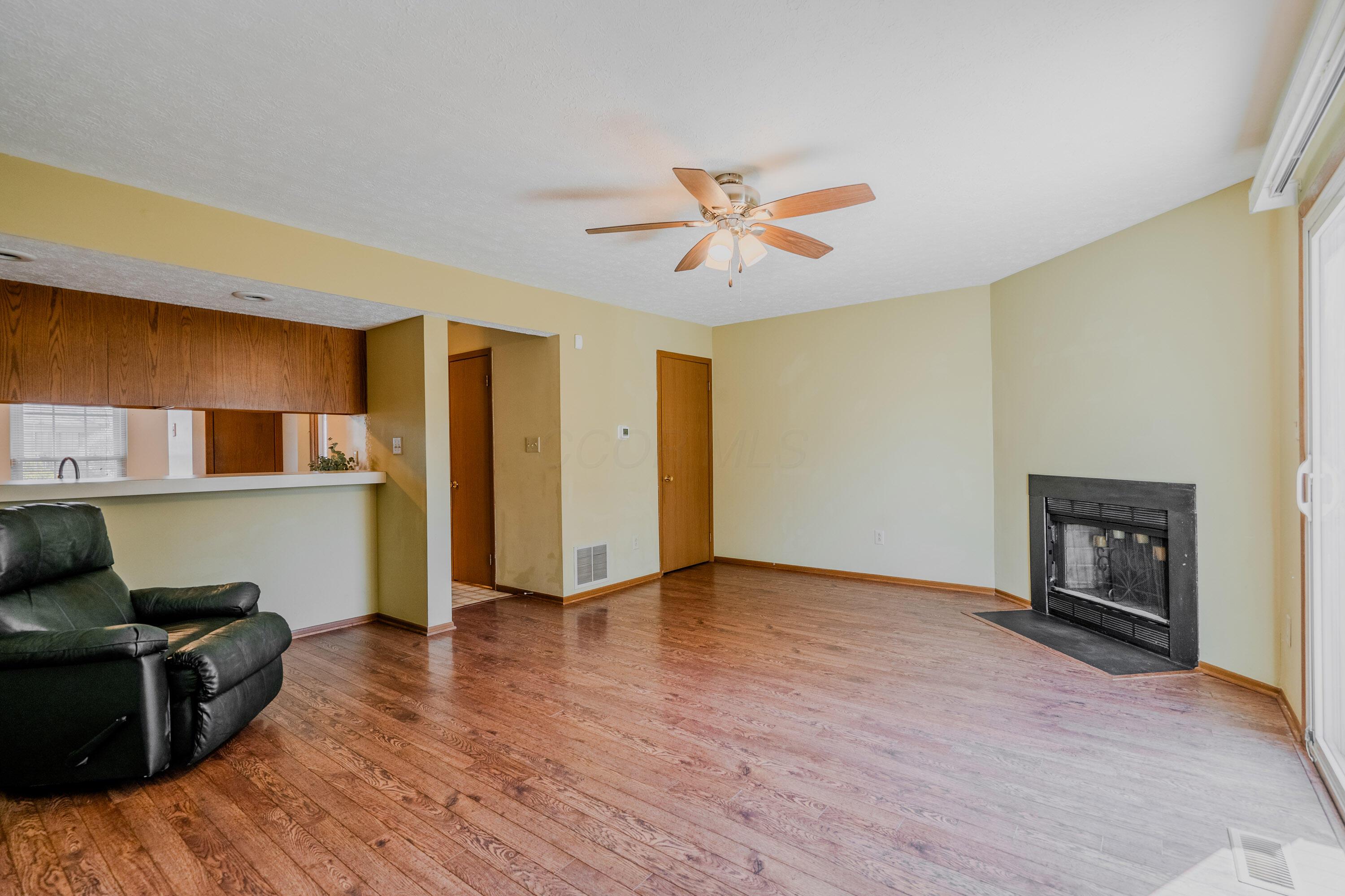 911 Crofton Place, Reynoldsburg, Ohio image 9