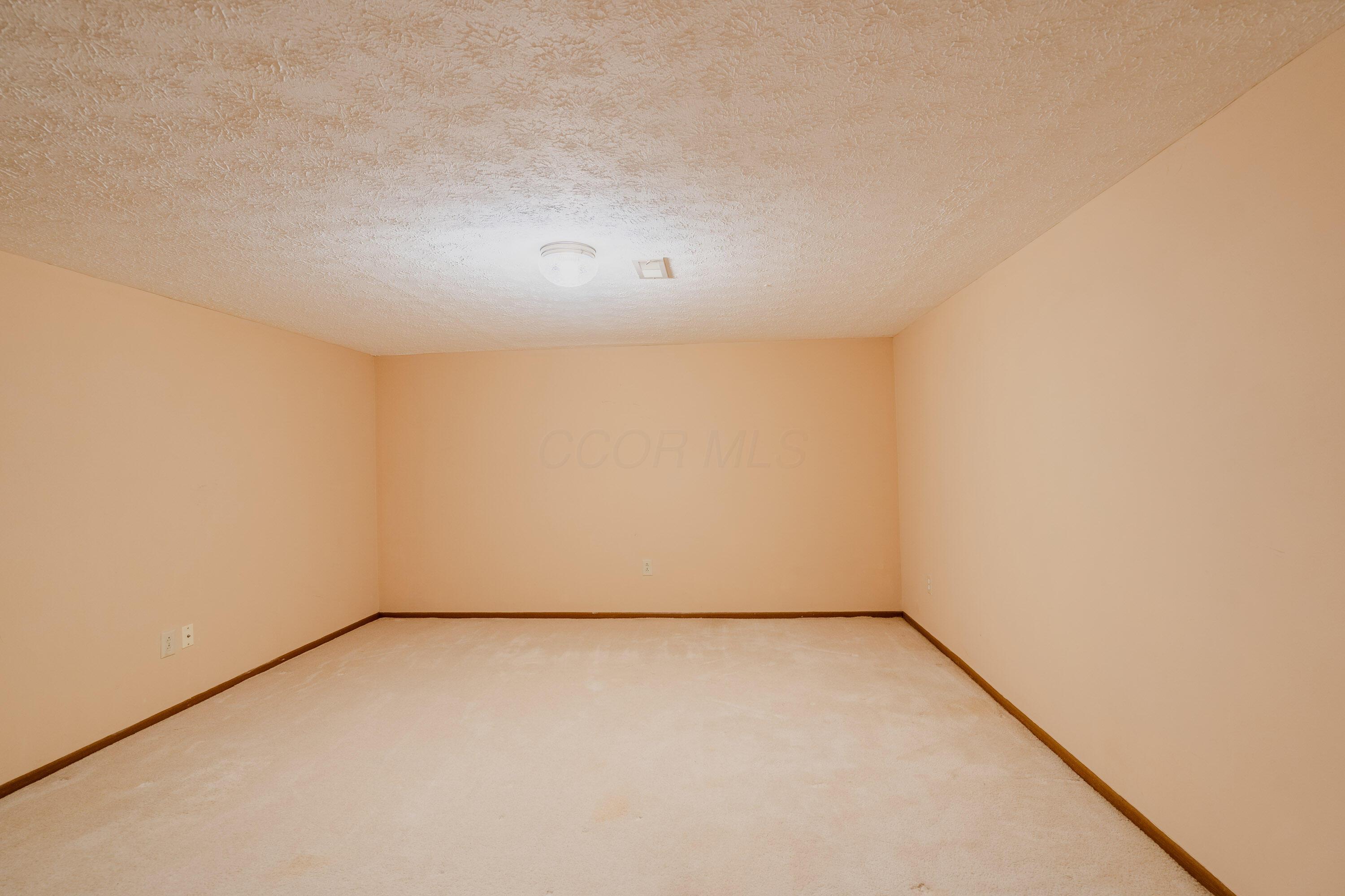911 Crofton Place, Reynoldsburg, Ohio image 15