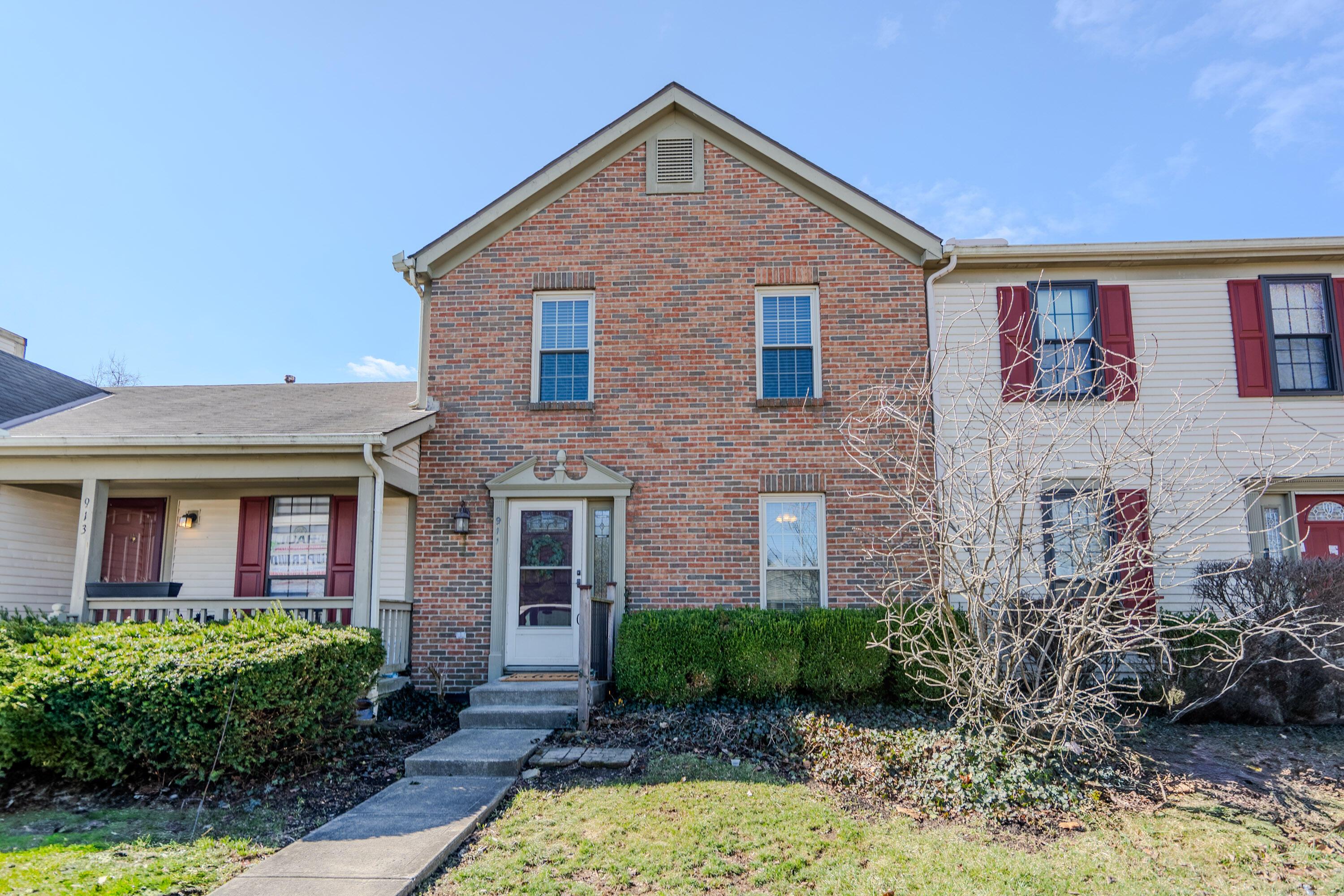 911 Crofton Place, Reynoldsburg, Ohio image 1